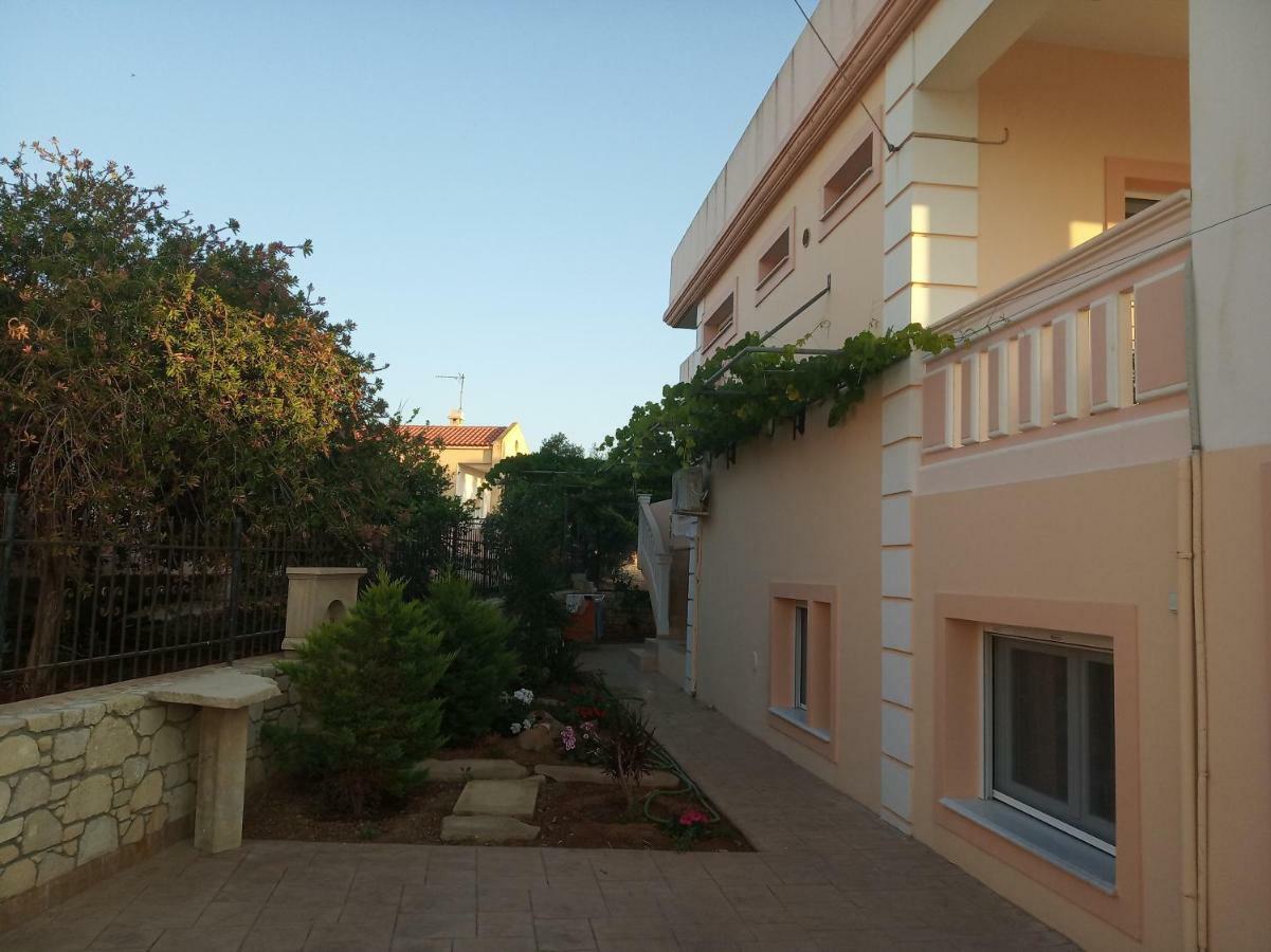 Father'S House In Kissamos Korfalonas Exterior foto